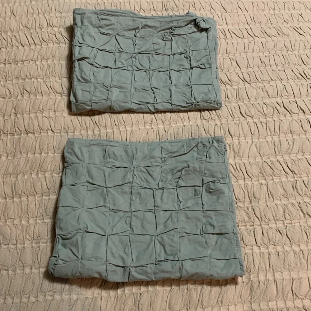 West Elm Puffed/Quilted Standard Size Cotton Sage Sham/ Pillowcases 2